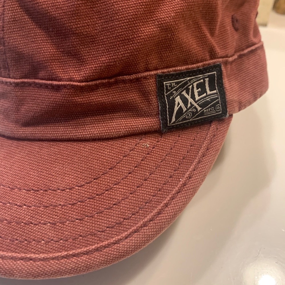 Axel conductors hat